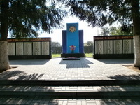 Памятник воинам - землякам, погибшим в годы Великой Отечественной войны 1941 - 1945 гг. д.Стрельна.
